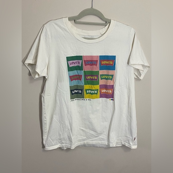 Levi's Tops - Levi's Logo Standard Fit T-shirt Top Women's Size 1x In Excellent Condition